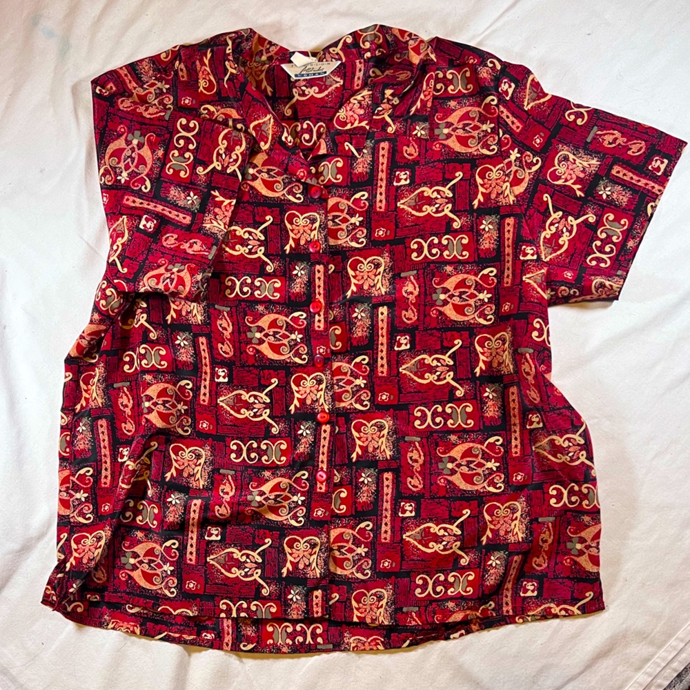 FASHION ATTITUDES Printed Button Down | L